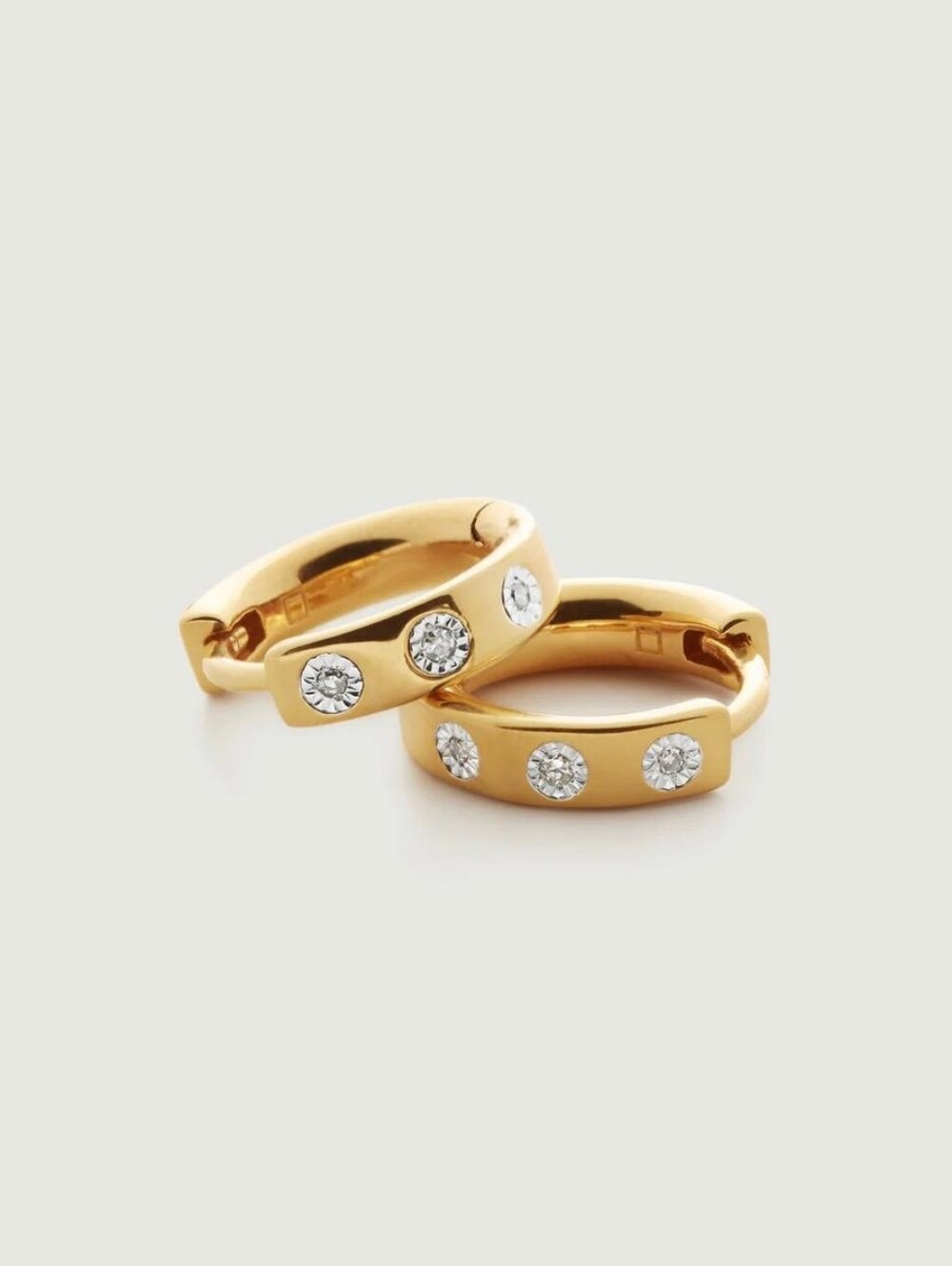 💎 Fiji Gem Diamond Mini Huggie Earrings - Diamond ✨ 18k Gold Vermeil & Diamond